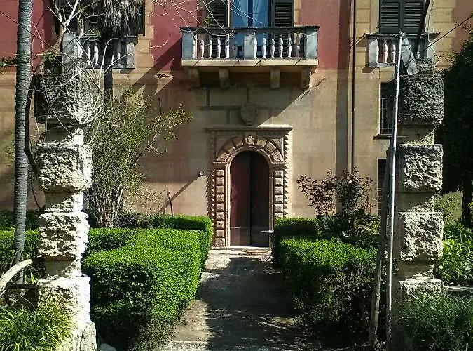 Alojamento de Acomodação e Pequeno-almoço Oddi21 3*